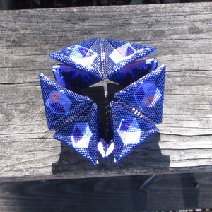 Black Hole, Pattern for a Kaleidocycle, Charts and Colorway, Toy ...
