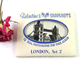 11 Real Photographs of London, England,  Valentines Snapshots in Folder