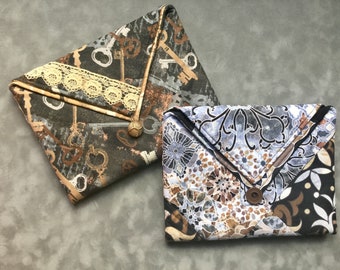 Handmade Padded Cotton Clutch: Travel Cosmetic Bag, Kindle Case