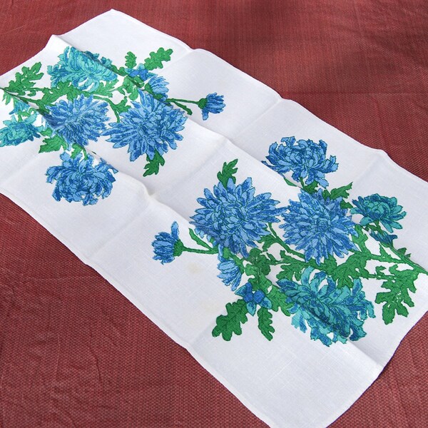 Vintage Linen Tea Towel, Blue & Green. Flowers, Chrysanthemums