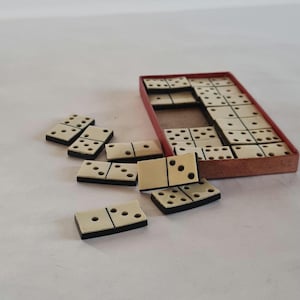 Vintage dominospel - reisset domino- domino in vintage doosje -  Oud spel