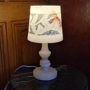 Lampe de table vintage and albâtre blanc