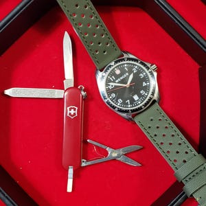 Wenger Watches Men - Etsy display picture 3