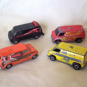 4 Die Cast Van - Mattel - Hot Wheels - Ertl - Yatming A-Team 70s, 80s