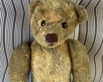 Antique teddy. Pre 1910. Mohair, glass shoe button eyes