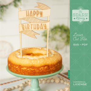 Topo de bolo com bandeira de feliz aniversário SVG | Arquivo cortado a laser para madeira ou acrílico | Decoração de festa faça você mesmo para bolos e presentes | Download digital para criadores