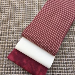 6 Hand Rolled Strips- Mini Jelly Roll Cotton Fabric Strips (2.5&quot; x 42&quot;), Pre cut fabric, quilting fabric, Christmas- Burgundy, Check, Cream