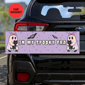 Imán para parachoques de coche "En mi era espeluznante", pegatina para coche de fantasma y gato negro de Halloween, decoración para coche de la temporada espeluznante de otoño, regalo de Halloween para amantes de los gatos.