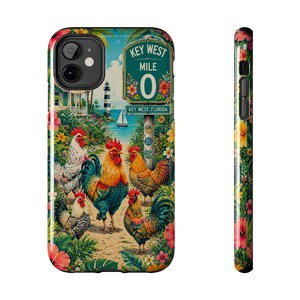 Telefoonhoesje met afbeelding van een haan, zigeunerkippen, een vuurtoren, een mijlpaal en het symbool voor Key West, Florida.
