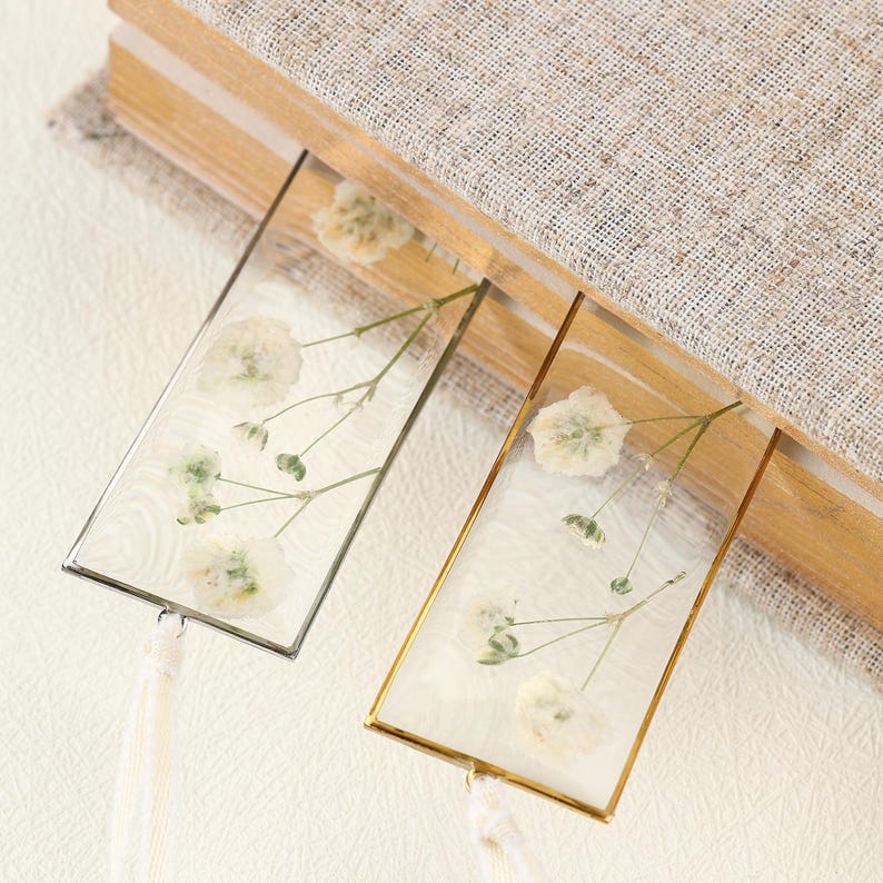 Baby’s Breath Resin Bookmark – Real Pressed Flower Page Marker – Nature Inspired Gift for Readers image 5
