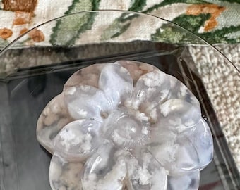 Flower Agate Flower Carving