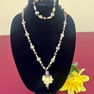 Vintage Hattie Carnegie Necklace Bracelet Earring Set