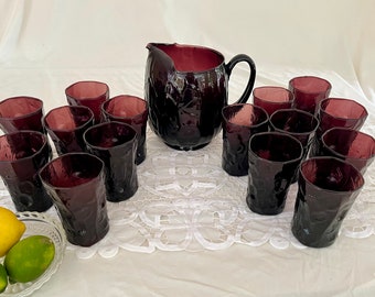 Vintage Crinkle Glass Pitcher & 15 Glass Cups