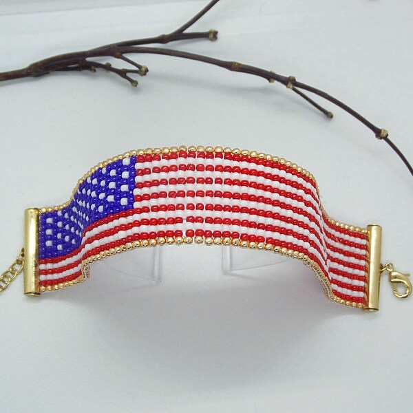 Handcrafted Loom Beaded Bracelet - USA Flag Design