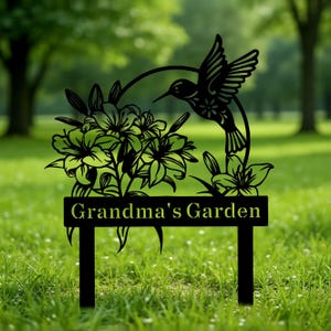 Custom Metal Bird Garden Sign with Flowers,Garden Metal Stake with Birds,Flower Garden Decor,Personalized Garden Decoration,Lover Gift Idea