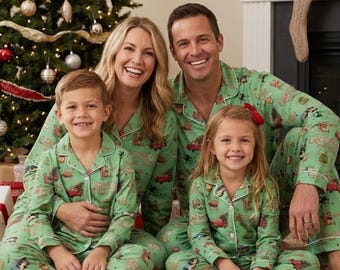 Green Retro Holiday Road Trip Christmas Pajamas Set, Unisex Cozy Winter PJs