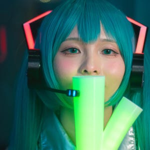 Hatsune Miku Leek Light Stick [40 Cm] | Vocaloid | Cosplay Prop - Etsy
