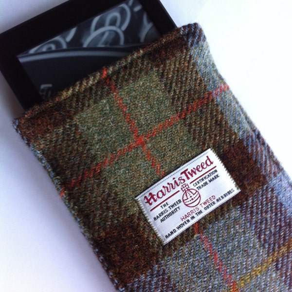 Harris tweed paperwhite or E-Reader kindle cover case sleeve made in Scotland
