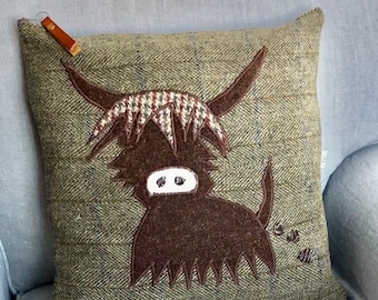 Harris tweed cushion cover, Highland cow cushion cover , handmade Harris tweed highland cow, gift for her, gift for him