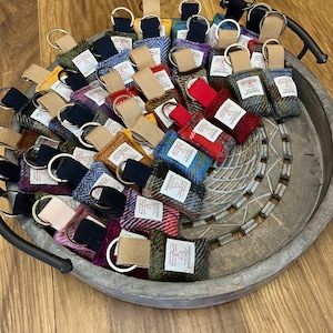 Harris tweed porte-clés tartan à carreaux cadeau écossais pour lui sa maman papa cuir frère petit ami petite amie faveurs de mariage
