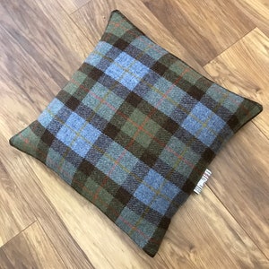 Handmade Harris tweed cushion cover, blue cushion cover, button back cushion, gift for him, gift for her, plaid cushion,