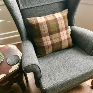 Harris tweed cushion, plaid cushion, tartan cushion, green cushion, brown cushion, gift for him, gift for her, Harris tweed pillow,