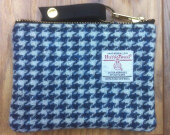 Blue Harris tweed coin purse, gift for her, mom gift, dongle case, pouch, charger case, Scottish gift, tweed pouch, zipper pouch, woman gift