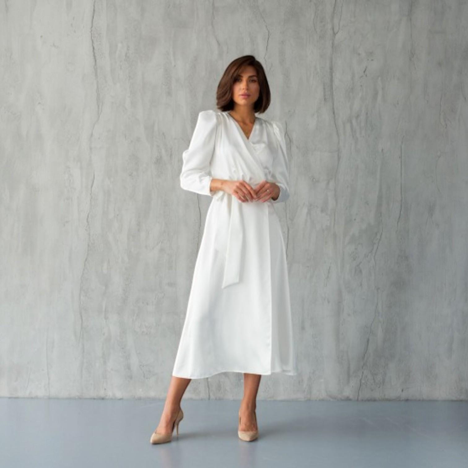 white midi dress civil wedding Civil Minimalist Wedding Dress Tiffany Midi Made to Order / Off-white / 16 US (48 EU)