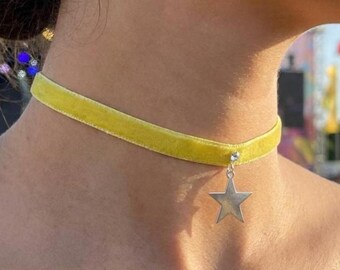 Thin Yellow Velvet Choker, Kawaii Star Necklace, Minimalist Festival Jewelry, Fairycore Gift for Her