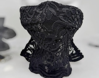 Black Lace Face Mask, Gothic Scalloped Neck Gaiter Face Veil Cover Gifts for Her