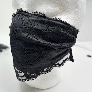 Maschera in pizzo nero: stile gotico vittoriano, velo trasparente