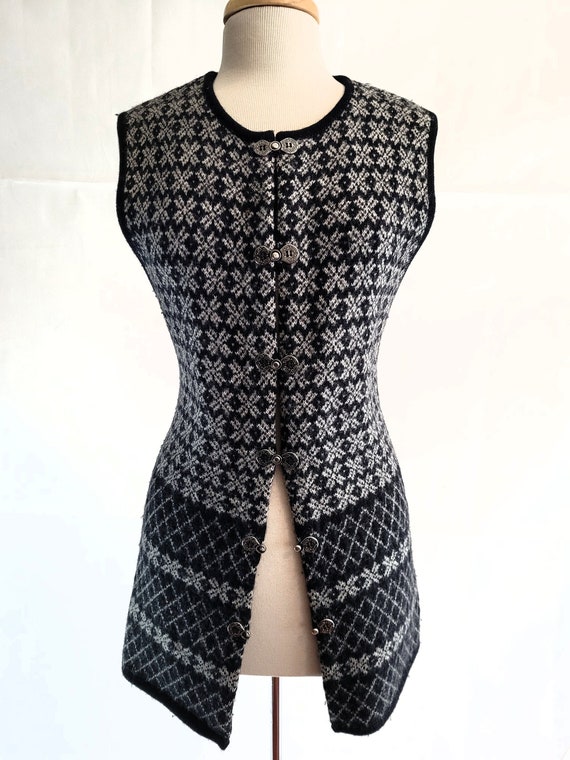 Gap Sweater Vest