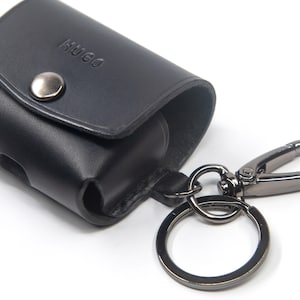 Personalized Apple AirPods Pro 2 (2nd gen) Leather Case – Handmade Earbud Holder with Keychain, Custom Leather AirPod Cover Gift for Him Her