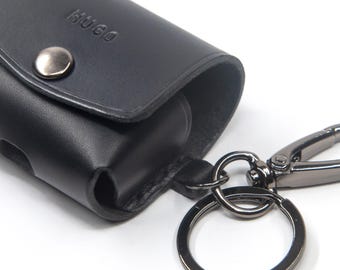 Personalized Leather AirPods Pro 3 Case – Handmade Custom AirPods Pro 2 / AirPods 4 Case with Keychain | Minimalist Gift for Him Her