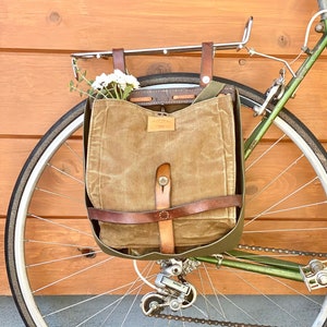 1973 Vintage Swiss Breadbag Bicycle Pannier