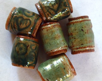 Perline in gres fatte a mano: gioielli in ceramica smaltata verde per dreadlocks - set da 6