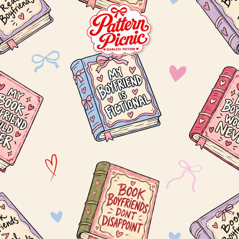 Peut inclure: Un motif r&eacute;p&eacute;titif compos&eacute; de livres illustr&eacute;s aux couvertures pastel, agr&eacute;ment&eacute;s de c&oelig;urs roses et de n&oelig;uds bleu clair sur fond cr&egrave;me. Les couvertures portent des inscriptions comme My Boyfriend Is Fictional et Book Boyfriends Dont Disappoint.