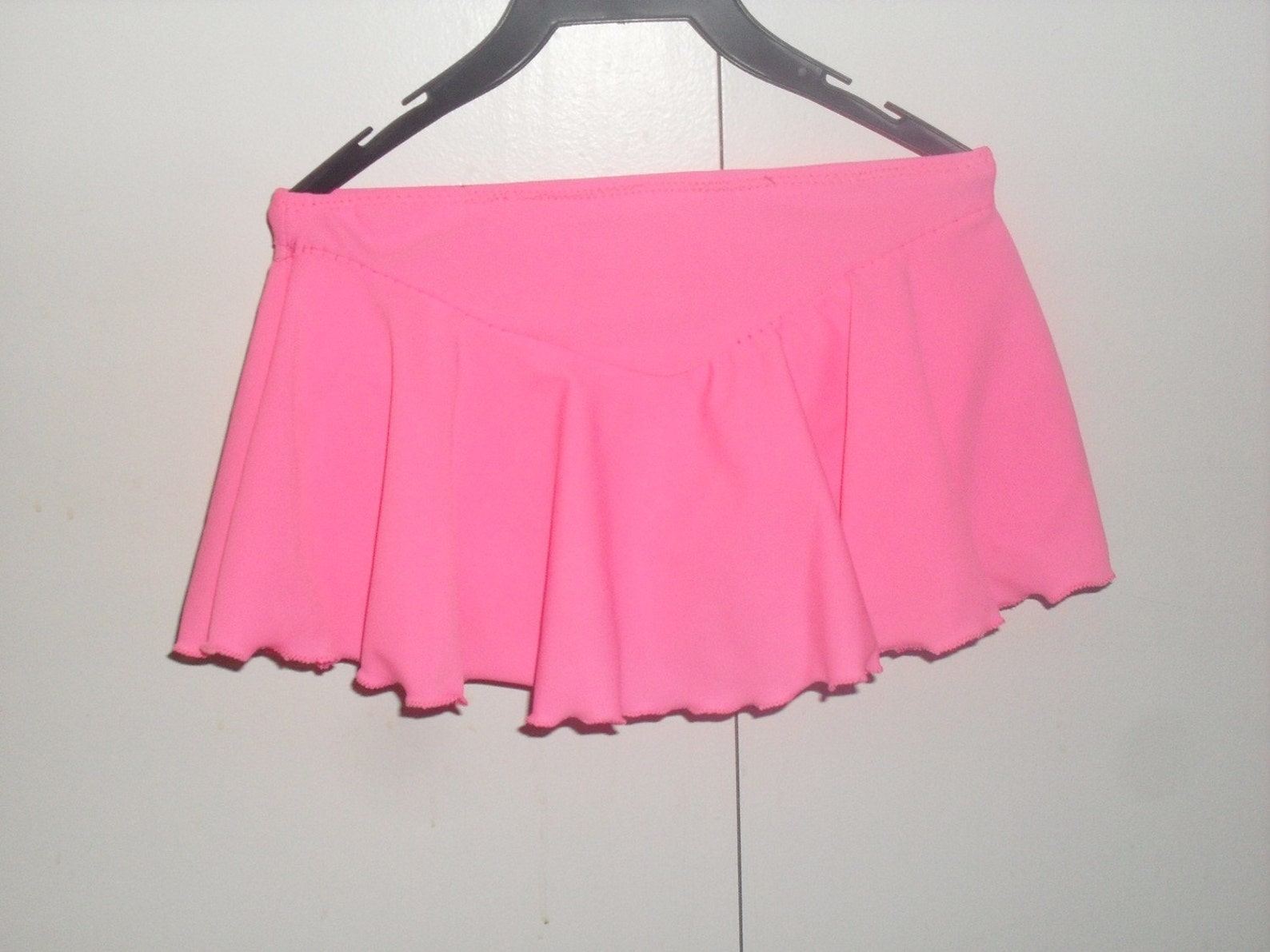 Figure Skating/Dance Skirt Bubblegum pink ruffled Etsy