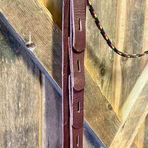 Handmade Leather Cinch Holder: 6-Cinch Capacity, English Bridle Leather