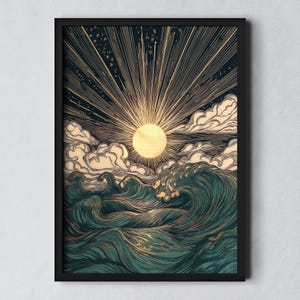 Puede incluir: Impresión artística enmarcada que representa un paisaje marino estilizado con un sol radiante, nubes y olas oceánicas. La obra de arte utiliza verde azulado, dorado y azul marino, creando un efecto dramático.