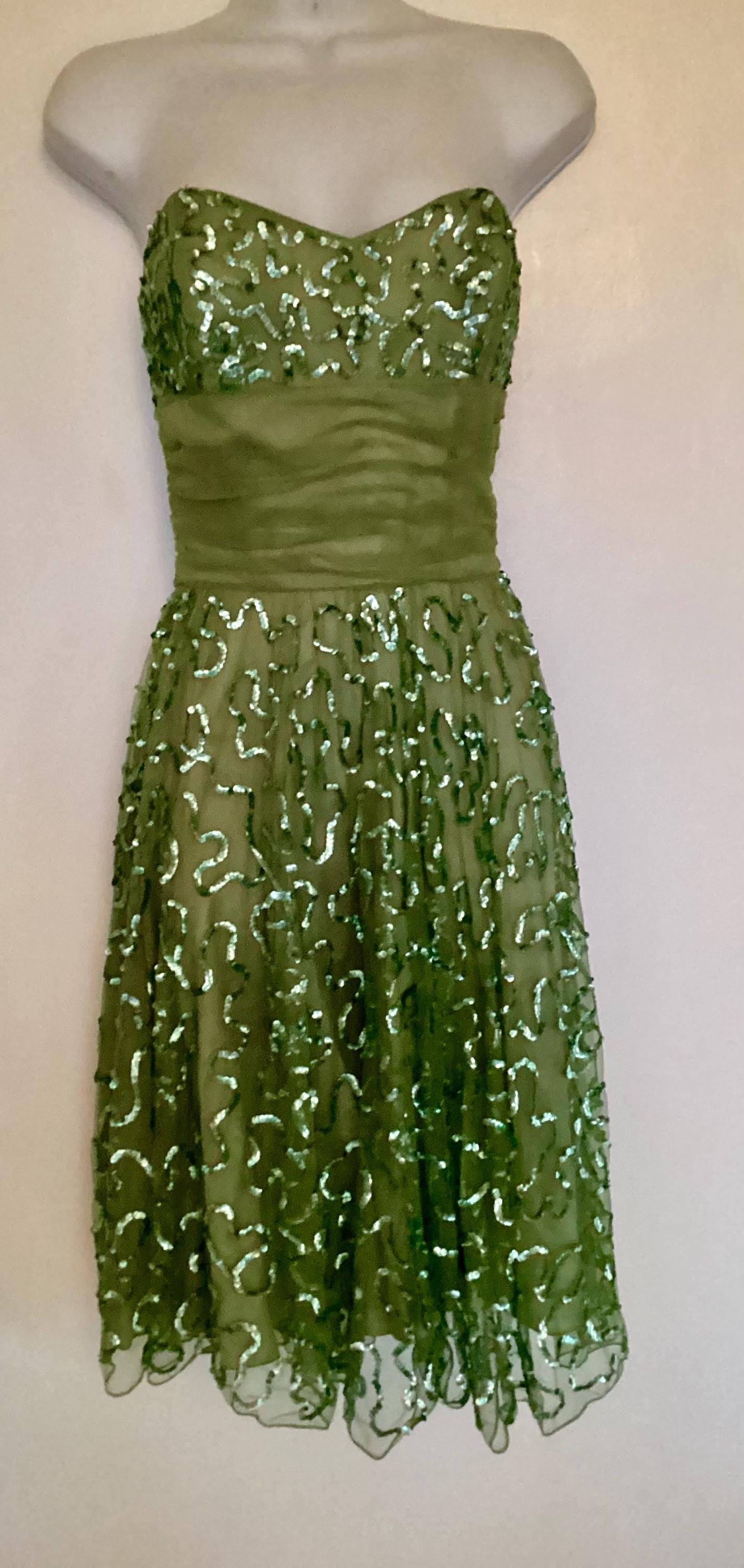 Betsey Johnson Sequin Green Net Silky Evening Dress - Etsy Israel Betsey Johnson Sequin Green Net Silky Evening Dress - Etsy Israel