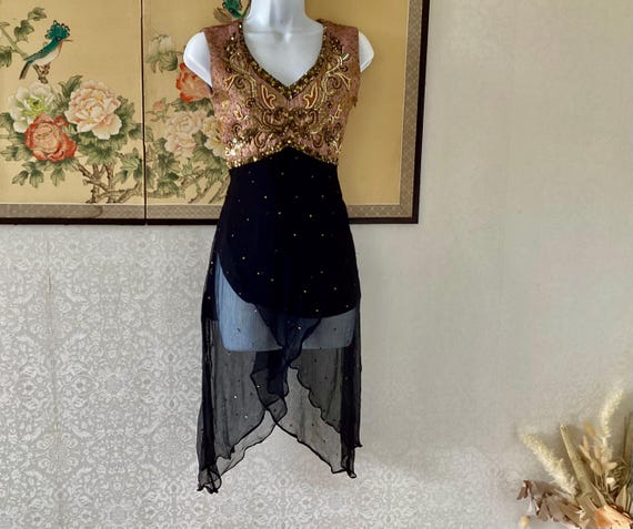 india mini dress black Sequin and Beaded Sparkling Silk Indian Dm-Pk Description:Missy some may find the women dress illustration black size:XS