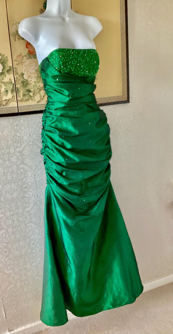 21st birthday formal dresses Dug up this old custom dress from my birthday. Completely forgot I had it and I'm surprised it even fits 😅 It's such a romantic piece ✨ 🥹 What do you princess childrens dresses main image 1