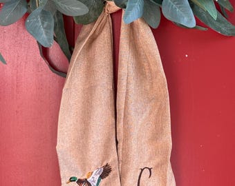 Personalized Burlap Embroidered Wreath Sash with Mallard Design