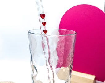 Valentines Reusable Straw, Handmade Glass Drinking Straws with Hearts Design - Made for Gin Glasses, Smoothies, Boba and All Types of Drinks