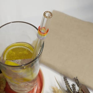 Pajita de cristal arcoíris, pajita reutilizable hecha a mano.