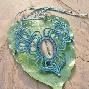 Macrame Necklace Pendant Jewelry Shell Pendant Stone Cord Handmade Bohemian necklace bohemian chic gemstone choker N138