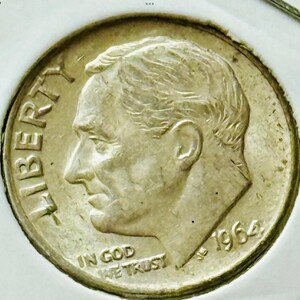 2 LOT SELLING as Shown - 1961 /1964 Roosevelt Dime *** 90% Silver ***
