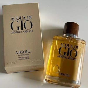 Agua desionizada dorada 3.4oz 100ml