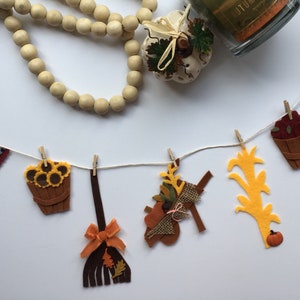 Autumn Fall Harvest Miniature Felt Clothesline Banner Bunting Garland Home Decoration Wall Hanging